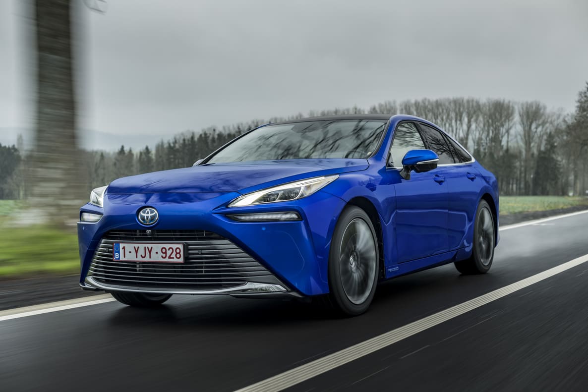 Nos services 13 vehicule-hysetco-hydrogene-mirai